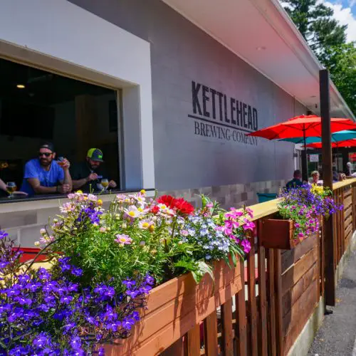 Kettlehead Brewery Serves Up Local Craft Beer And Tasty Pub Food