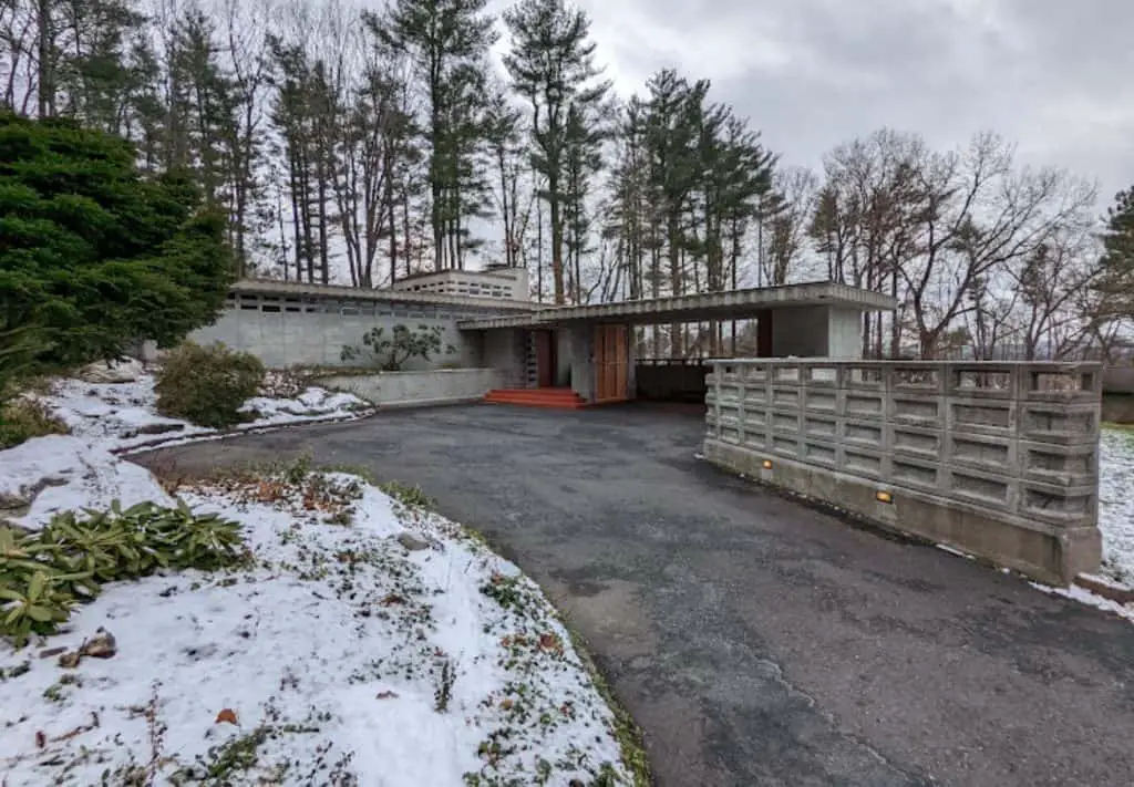 Frank Lloyd Wright House in Manchester NH