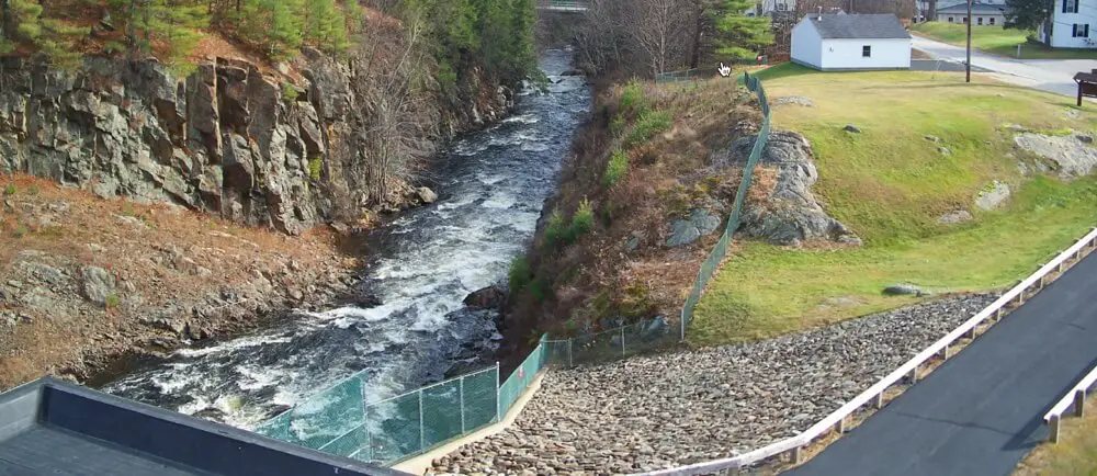 Blackwater Dam in Webster NH