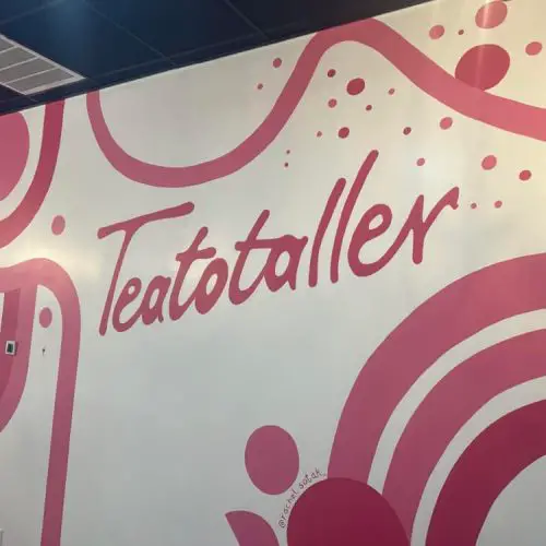 Teatotaller Concord NH – A Hip Cafe With a Splash of Color